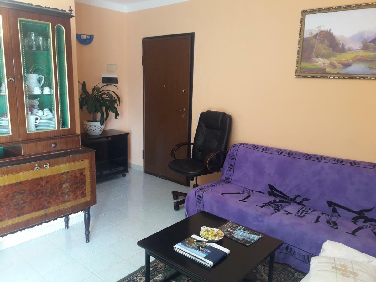 Welcome House Apartment Olbia Bagian luar foto